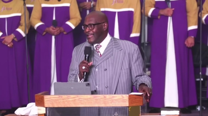 Tyler Perry donates $100K to Marvin Winans’ church amid viral video controversy, pastor claims