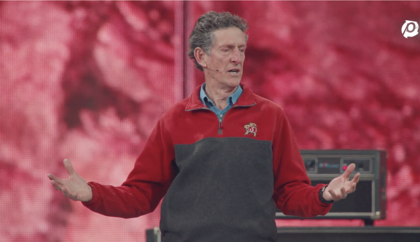 Passion 2026: Cliffe Knechtle fields students’ toughest questions, from sexuality to God's existence