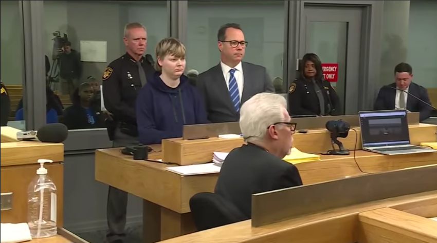 4 things to know about William 'Julia' DeFoor, suspect charged with vandalizing JD Vance's home