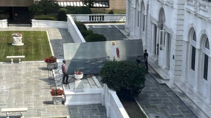 Sean Duffy celebrates as USMMA Jesus painting brought up from basement: 'All glory to God!'