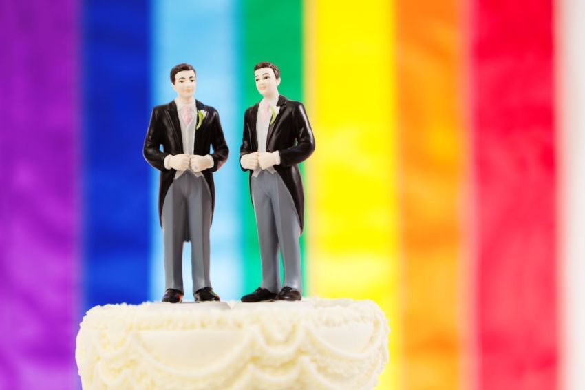 Judge files lawsuit seeking to overturn Supreme Court's gay marriage ruling